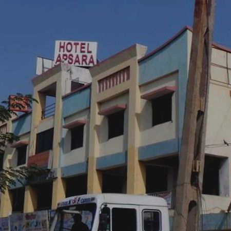 Oyo Hotel Apsara Guest House Ahmedabad Exterior photo